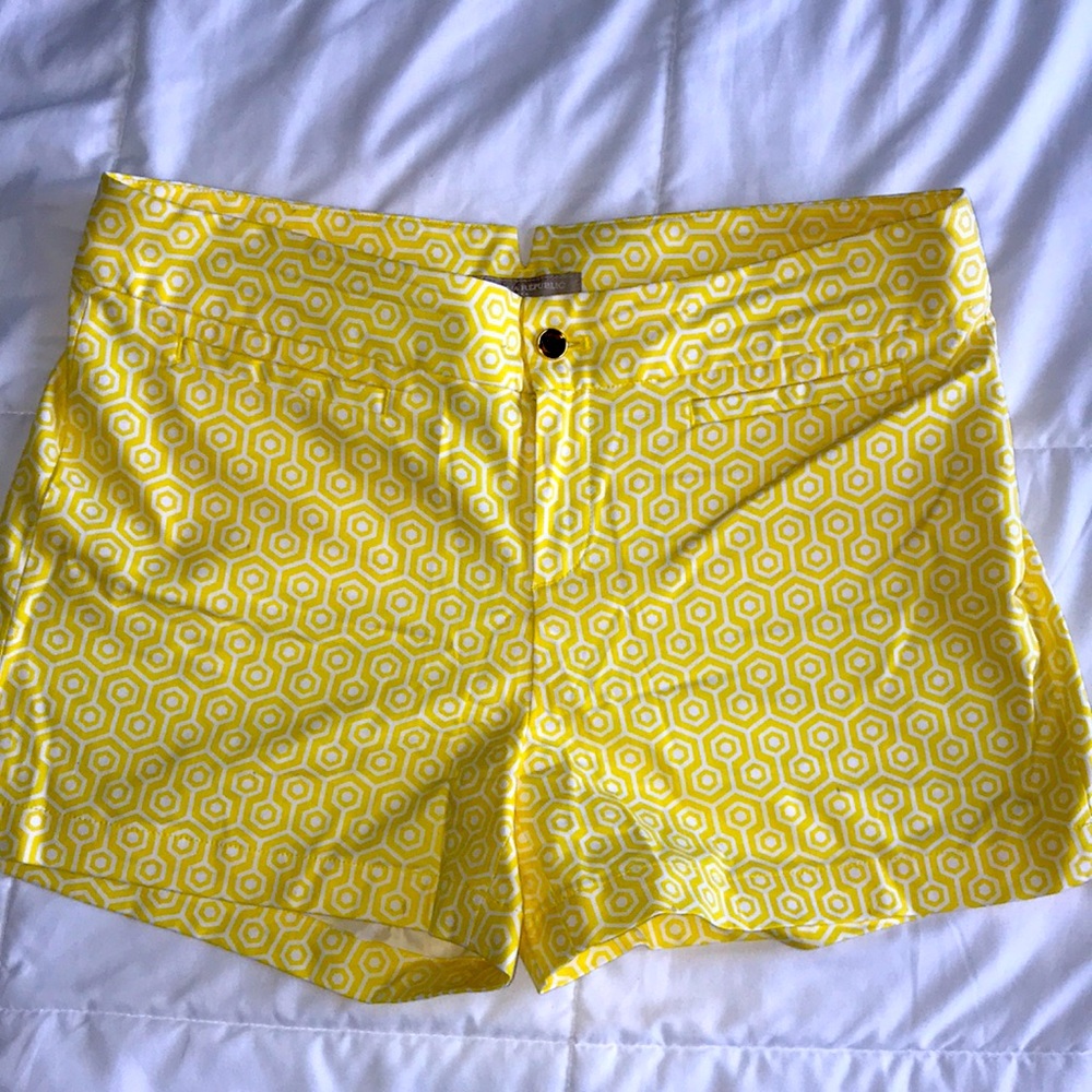 Banana Republic Yellow & White Geometric Print Cotton Shorts, 10